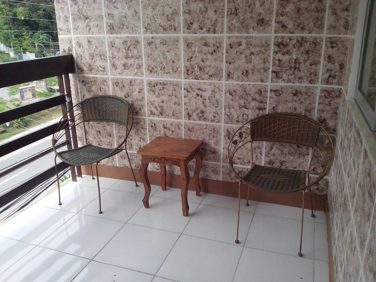 קאטיקלן Centillo Travellers Inn מראה חיצוני תמונה